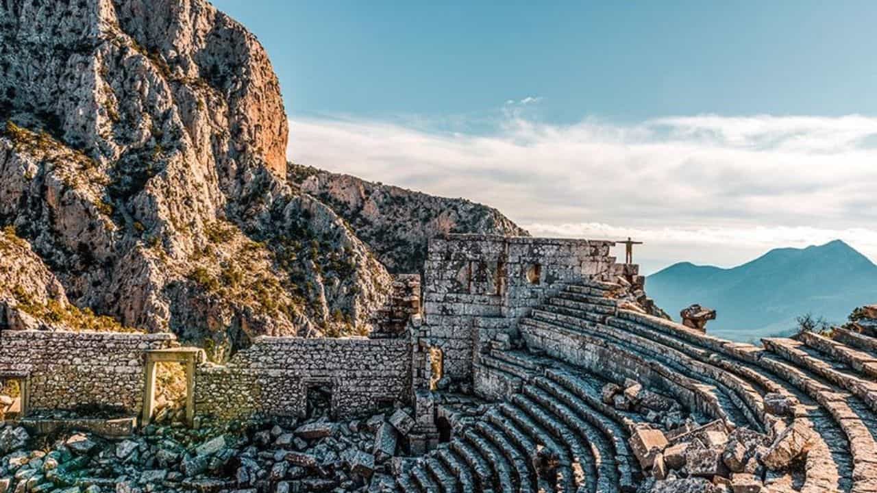 Akdeniz Bölgesi’nde Bulunan Eşsiz Tarihi Kalıntılar Nerede?