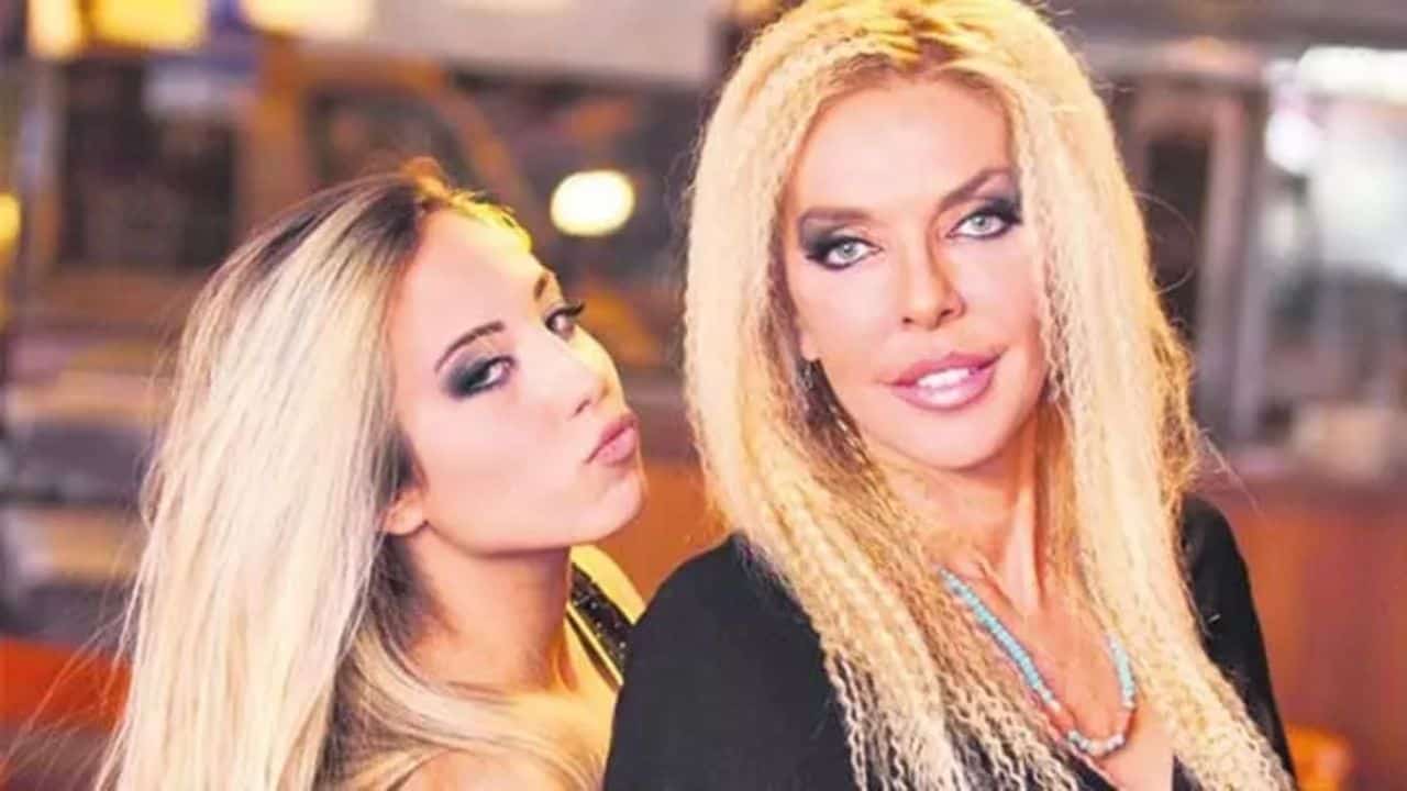 Ahu Tuğba’nın Kızı Anjelik Calvin: “Keşke Annemi Öyle Görmeseydim, Kalbimi Çıkarsalardı Daha İyiydi