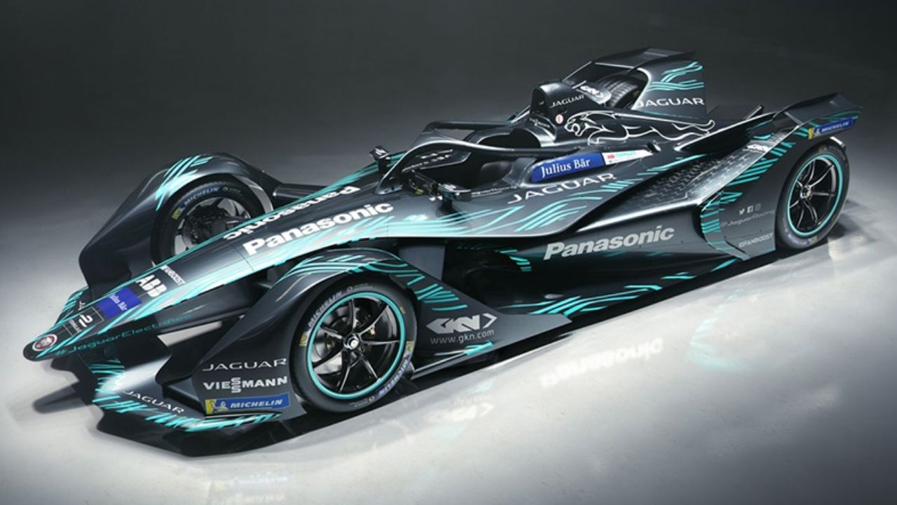 Elektrikli Arabalar ve Formula E: Geleceğin Yarış Teknolojisi