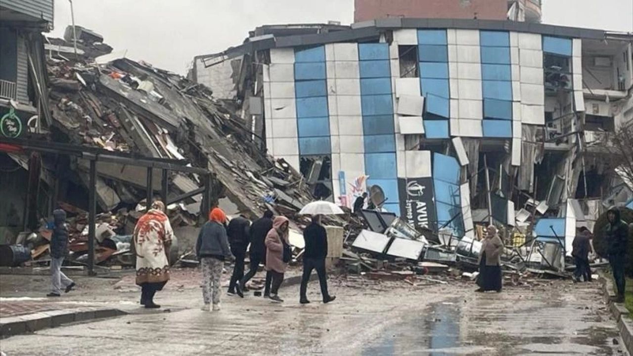 İsias Otel Depremde 7.2 Şiddetine Dayanacak Düzeydeydi