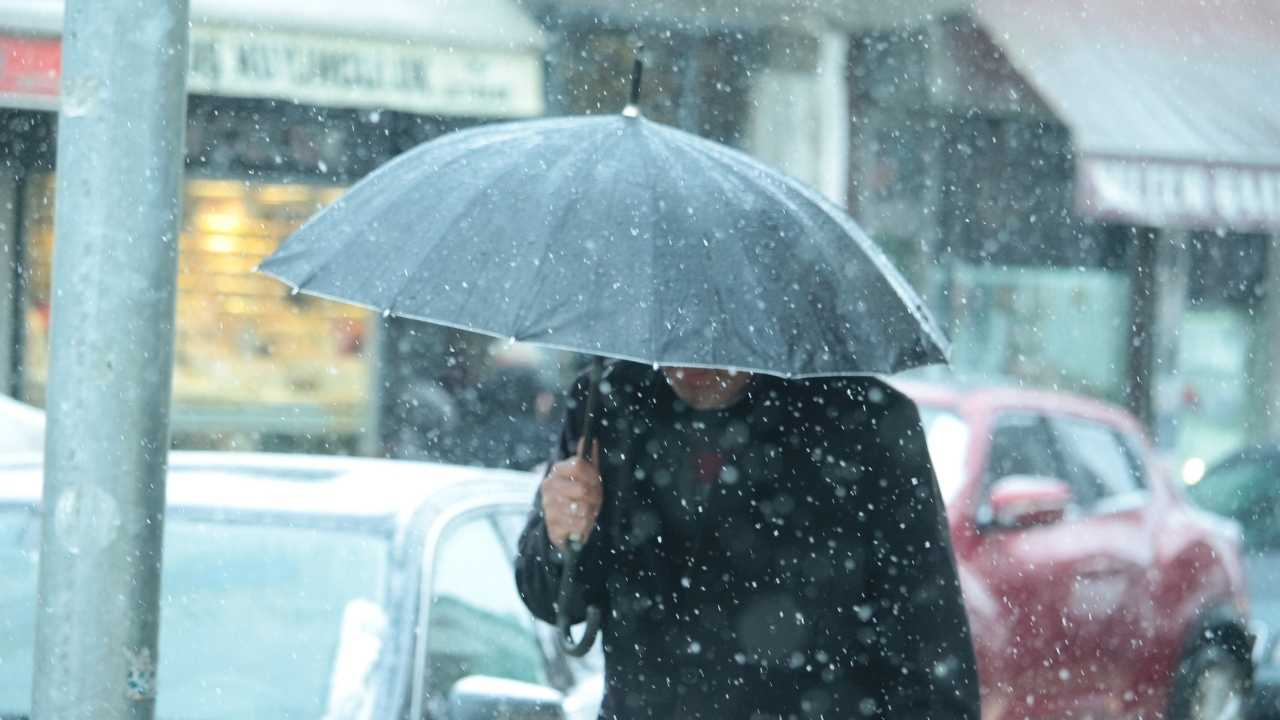 Şiddetli Kar Yağışı Alarmı! İstanbullulara Uyarı