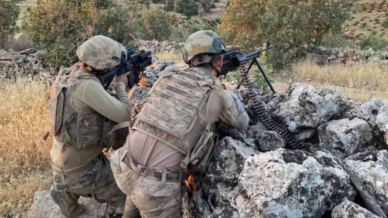 MSB’den Operasyon Açıklaması: 17 Terörist Etkisiz Hale Getirildi