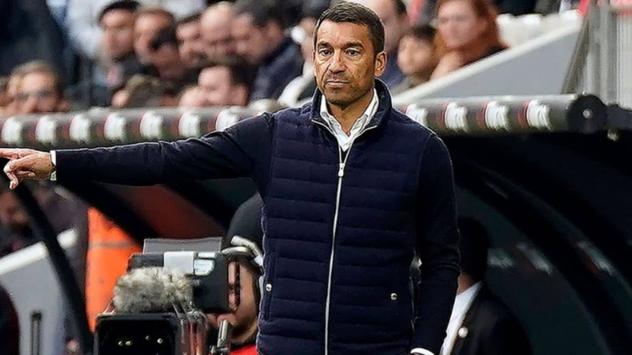 Süper Lig’de Galatasaray ile Beşiktaş’ın Derbi Mücadelesi: Okan Buruk ve Giovanni van Bronckhorst’un İlk 11’leri Belirlendi