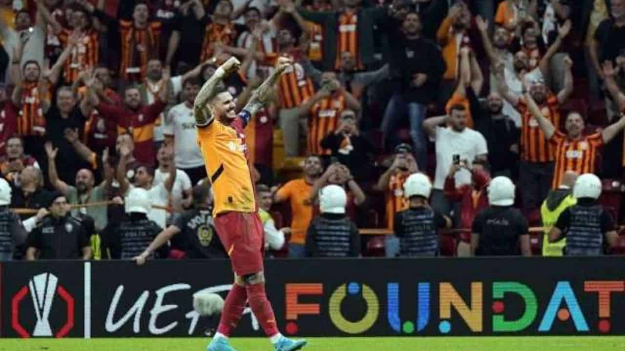 Mauro Icardi, Samsunspor Maçının Ardından Taraftarlarla 3’lü Çektirdi