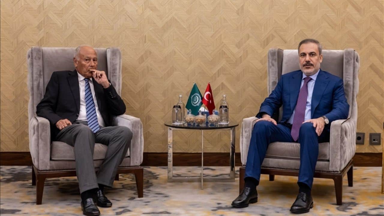 Bakan Fidan, Arap Ligi Genel Sekreteri ile Görüştü: İkili İlişkiler ve Suriye Meselesi Üzerine Ne Konuşuldu?