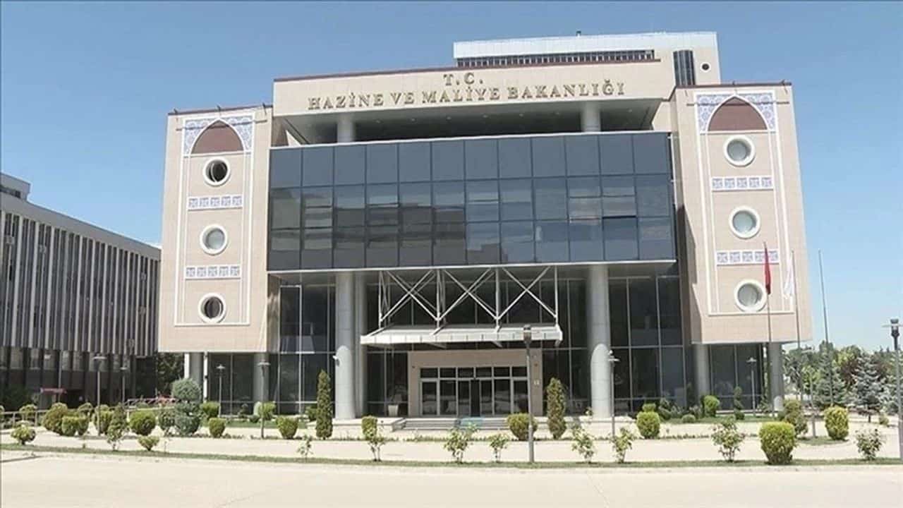 Hazine ve Maliye Bakanlığı, Dijital Uygulamalara Hız Veriyor: 2025’te Yeni Düzenlemeler Başlıyor