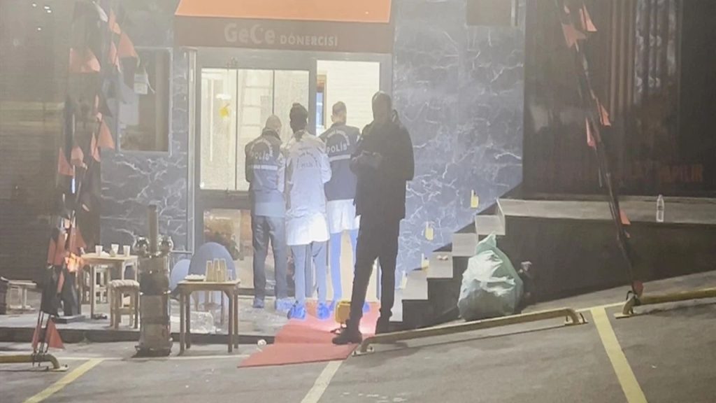 avcılar’da dönerciye silahlı saldırı 3 kişi yaralandı