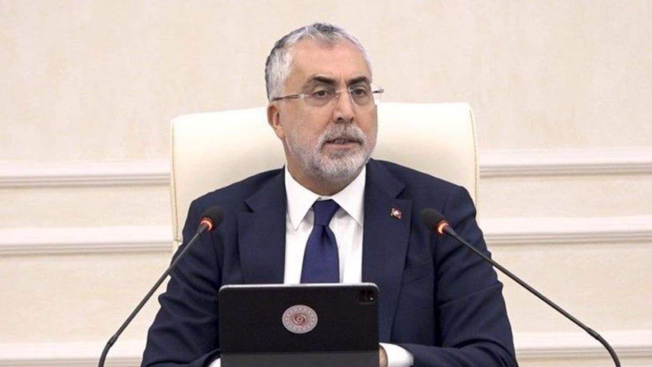 Bakan Işıkhan’dan Emekli Aylığı Artışı Açıklaması: SSK ve Bağ-Kur Emekli Aylığı 14 Bin 469 TL’ye Yükseldi