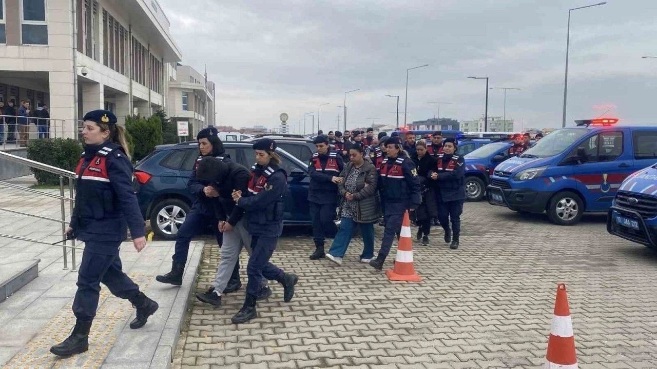 Çanakkale’de uyuşturucu operasyonu 10 kişi tutuklandı