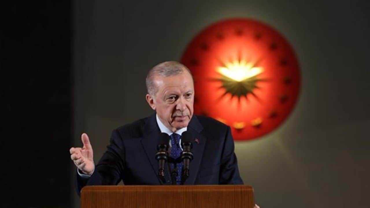 Cumhurbaşkanı Erdoğan, Valilere: “Makam Odalarına Sıkışıp Kalmayın”