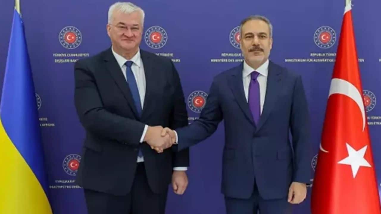 Dışişleri Bakanı Hakan Fidan, Ukrayna Dışişleri Bakanı Andrii Sybiha ile Telefon Görüşmesi Yaptı