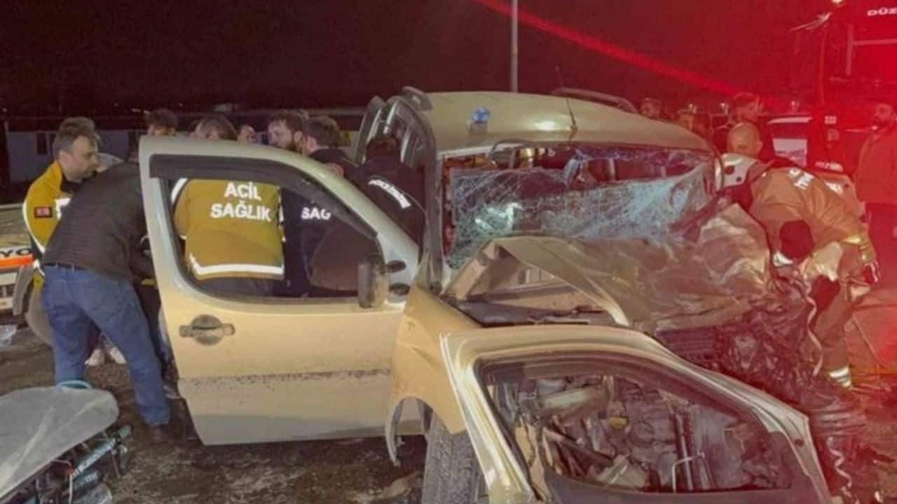 Düzce’de Feci Kaza: 7 Yaralı, 2’si Ağır Durumda