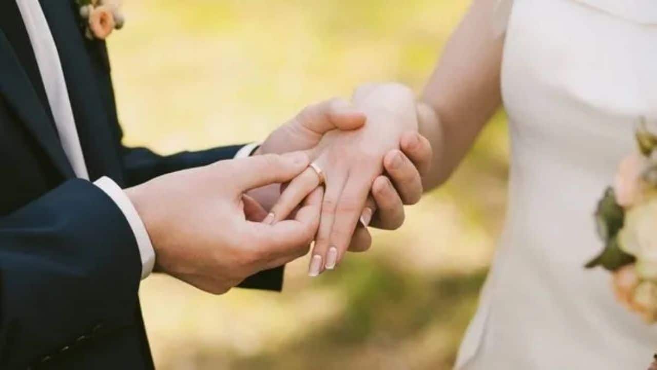 Faizsiz evlilik kredisi ne kadar? Evlilik kredisi başvuru şartları neler? Evlilik kredisine kimler başvurabilir?