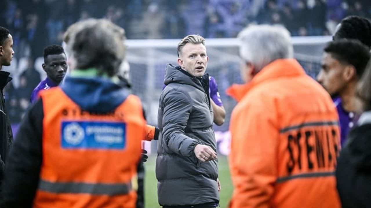Fenerbahçe’nin Eski Yıldızına Yanıcı Madde Saldırısı!