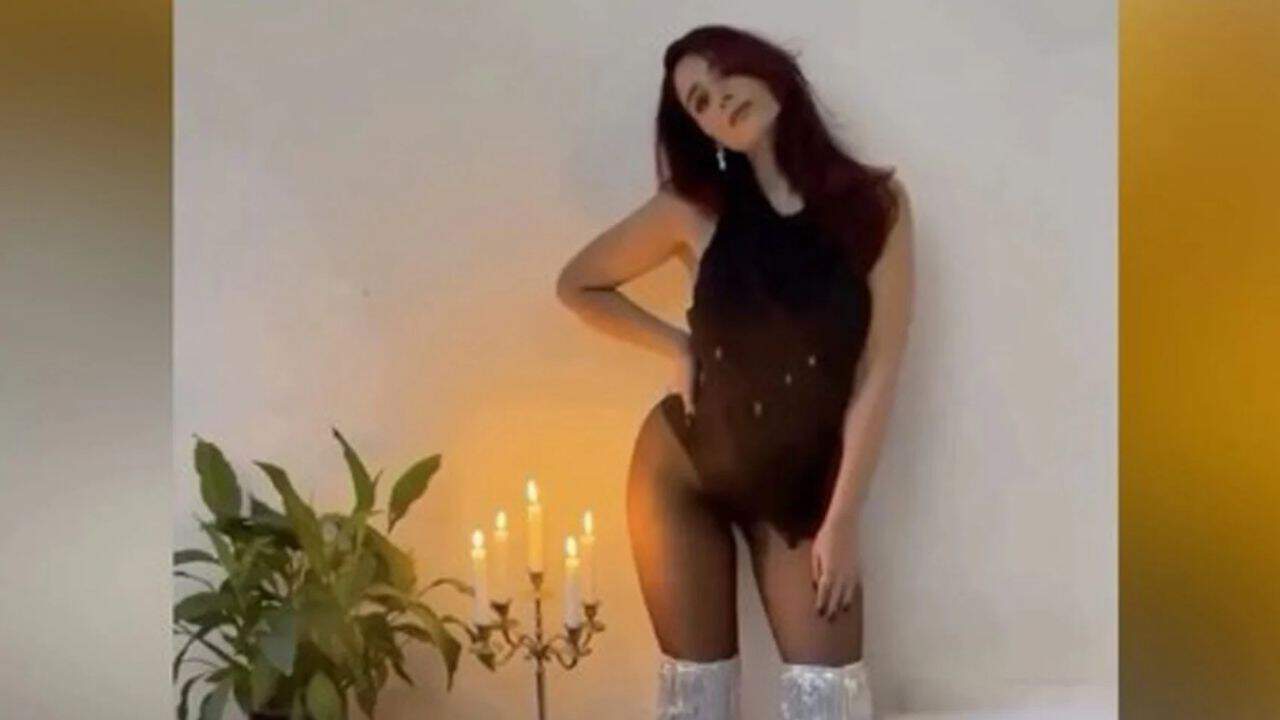 Gizem Tuncer’den Cesur Yılbaşı Dansı: Sosyal Medyada Gündem Oldu