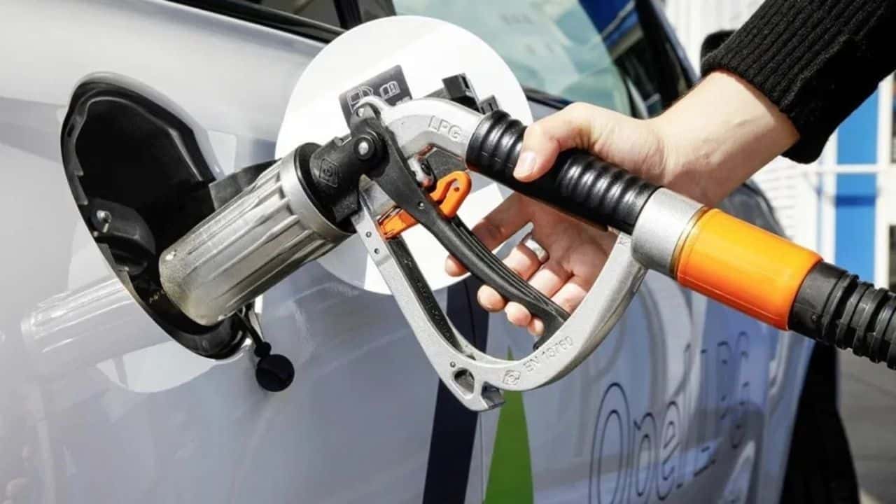 LPG Fiyatlarında Gece Yarısı Artışı: 20 TL’yi Geçti!