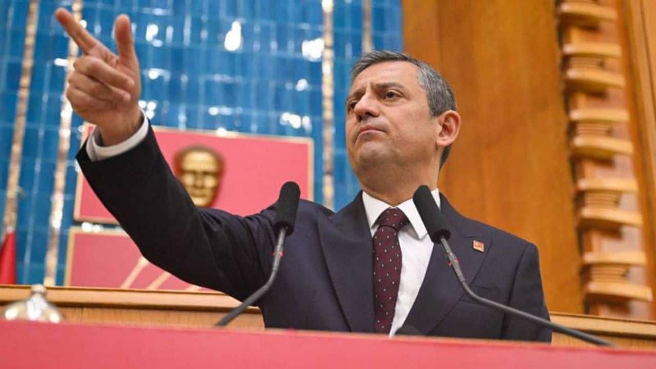 Özgür Özel, CHP’nin Yeni Yol Haritasını Açıkladı: Tarih Verildi