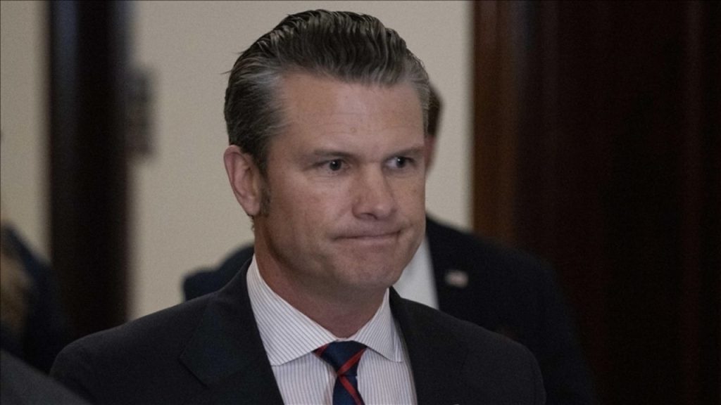  pete hegseth, abd savunma bakanı olarak göreve başladı
