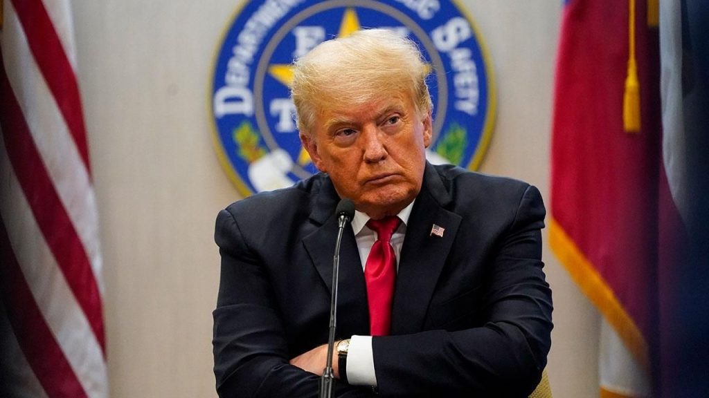 trump'ın ceza soruşturmalarında görevli savcılar görevden alındı