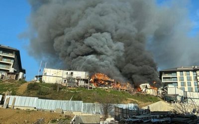 Üsküdar’da İşçilerin Kaldığı Konteynerlerde Yangın Paniği