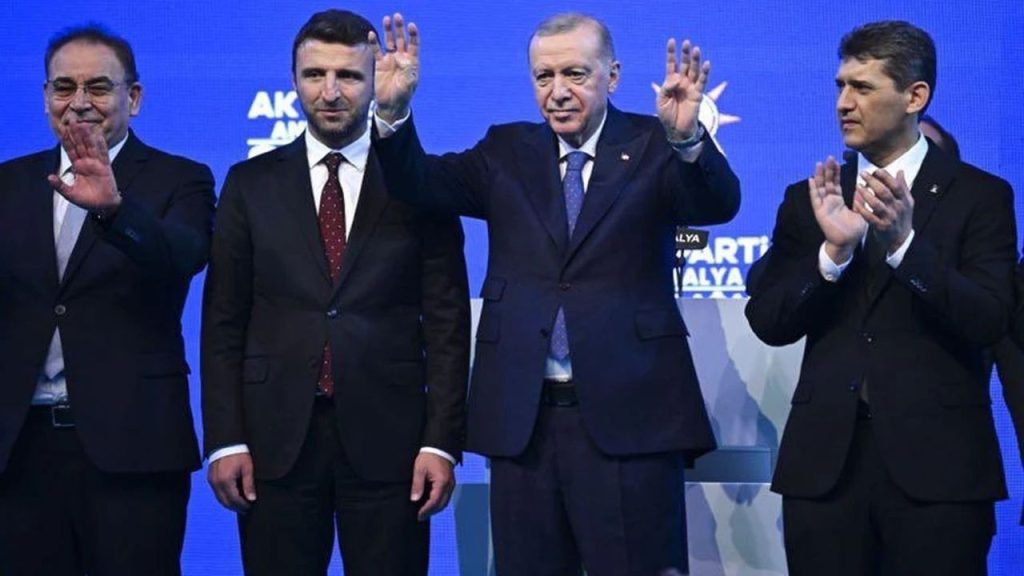 ak parti antalya İl başkanlığı’nda yeni yönetim belli oldu