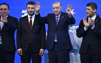 AK Parti Antalya İl Başkanlığı’nda Yeni Yönetim Belli Oldu