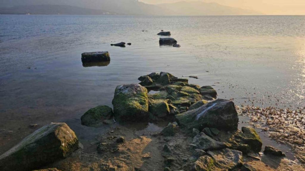 balıkesir'de deniz geri Çekildi, antik liman gün yüzüne Çıktı