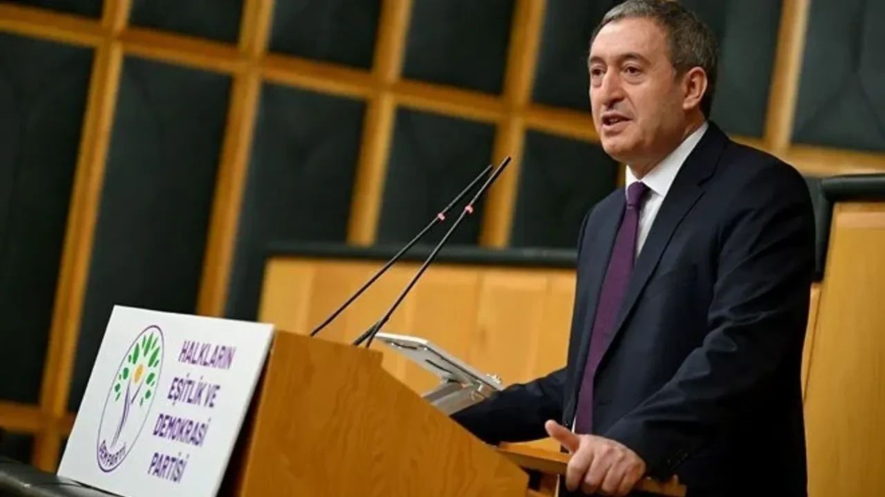 dem parti eş genel başkanı tuncer bakırhan'dan İmralı açıklaması Öcalan tarihi bir Çağrı yapacak