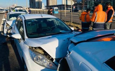 Diyarbakır Yenişehir’de Zincirleme Kaza: 2 Yaralı