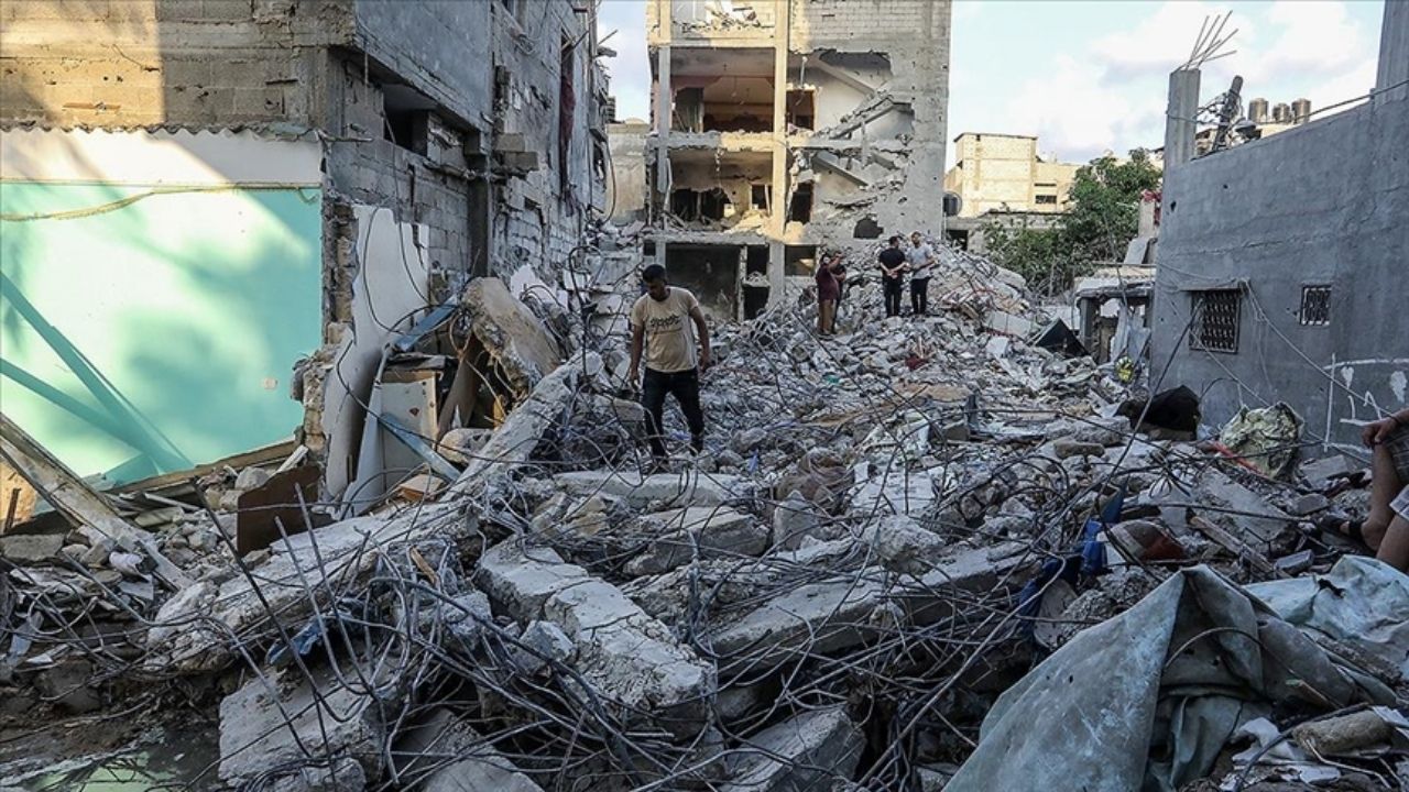 Gazze'deki Ölü Sayısı 48.329'a Yükseldi
