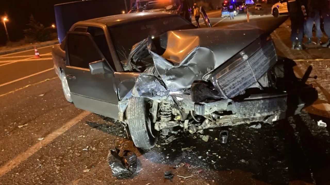 kayseri'de korkunç trafik kazası 1 Çocuk hayatını kaybetti, 1 yaralı