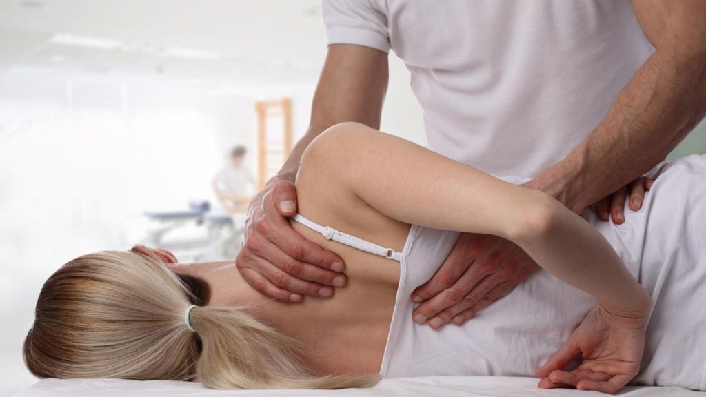 manuel terapi karyopraktik ve osteopati hakkında bilgiler