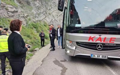 Zonguldak’ta Tünelde Otobüs Kazası: 3 Yaralı