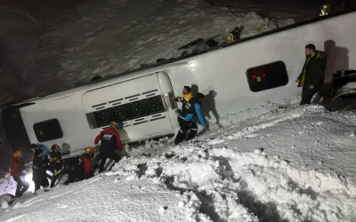 Bingöl’de Otobüs Kazası: 4 Ölü, 30’dan Fazla Yaralı