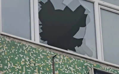 Fatih’te uyuşturucu etkisindeki kişiler, arkadaşlarını camdan atarak öldürdü