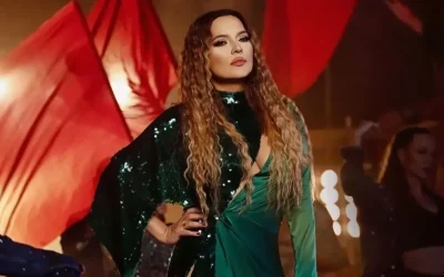 Demet Akalın’ın Tepkisi: “Fotoğraf yorumları beni Çileden Çıkardı!”