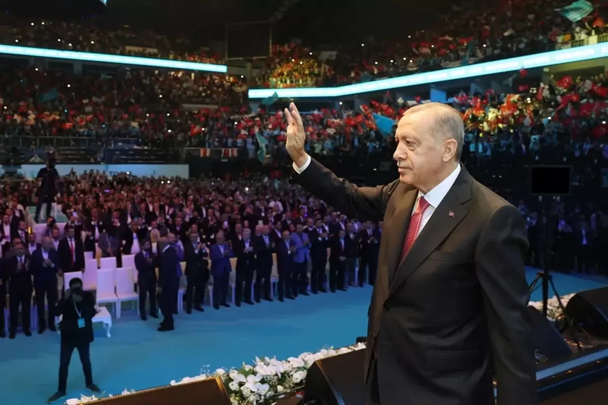 gelecek-partisi-ak-parti-kongresine-katilmama-18402433_4871_amp.jpg