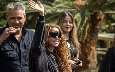 Shakira hastaneden çıkışında kameralara yakalandı