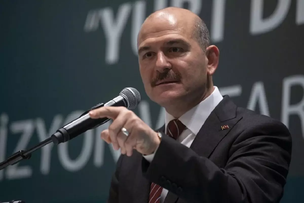 suleyman-soylu-yu-kuplere-bindiren-iddia-18364690_7578_amp.jpg