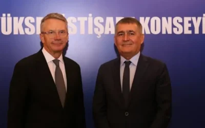 TÜSİAD Başkanı Orhan Turan ve Ömer Aras’a Seyahat Yasağı