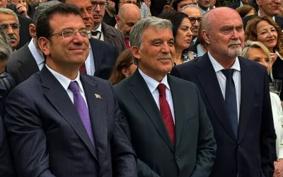 Abdullah Gül, Ekrem İmamoğlu’nu destekleyerek sessizliğini bozdu.