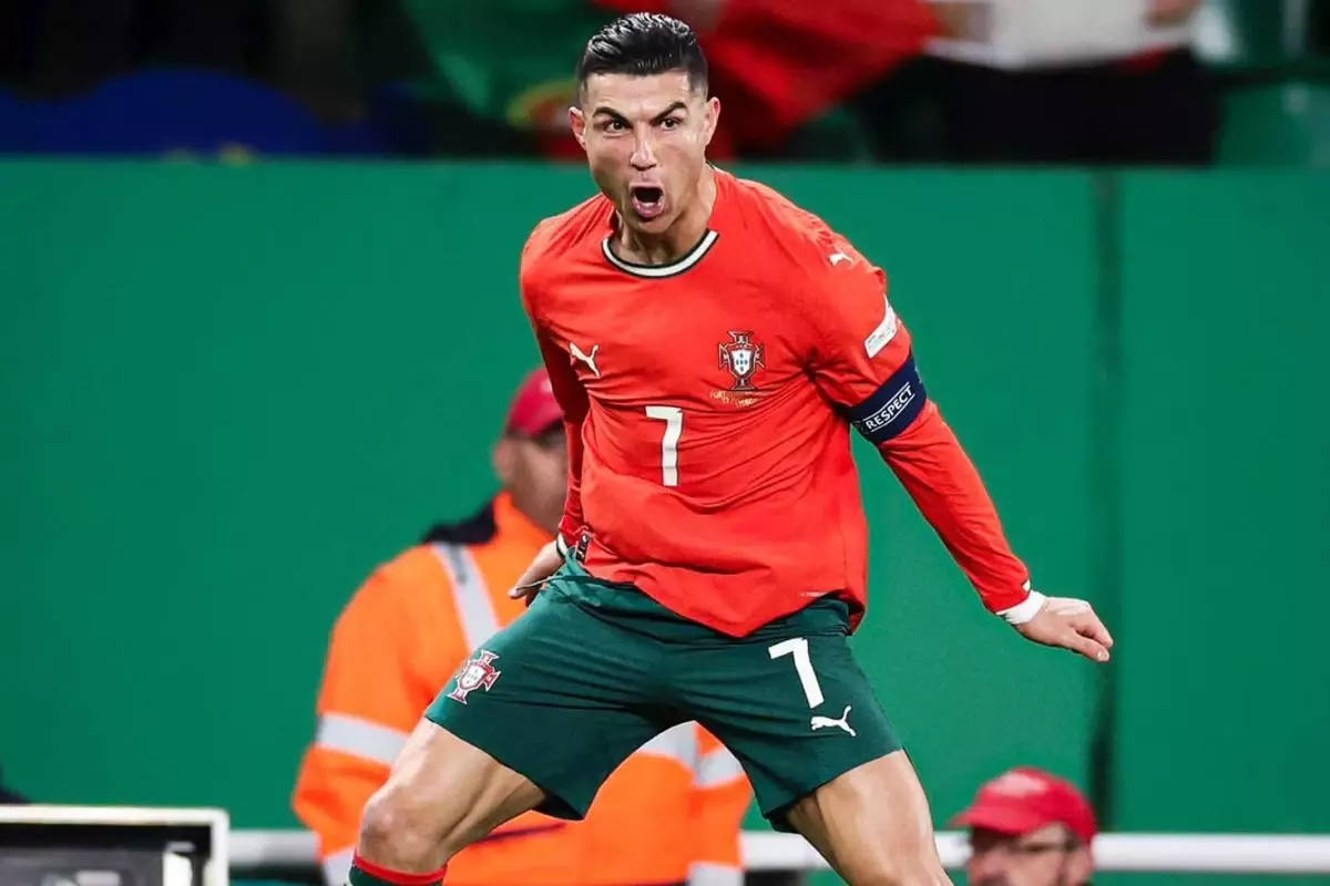 cristiano-ronaldo-guinness-rekorlar-kitabi-na-18471593_7957_amp.jpg