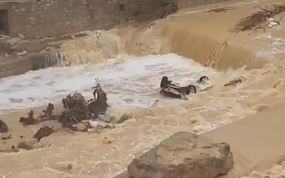 İspanya’da şiddetli yağışlar sel felaketine yol açtı
