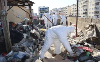 Mahalle sakinlerinin ihbarıyla ekipler şaşkına döndü