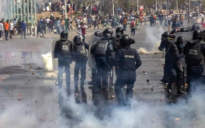 Nepal’de monarşi destekçileri ile polis arasında çatışma: 2 ölü, 17 yaralı