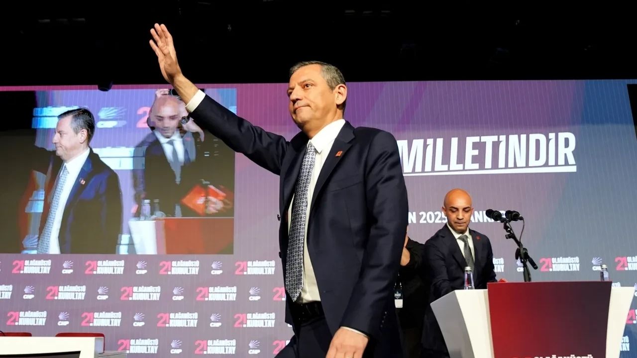 Özgür Özel'in seçildiği kongre iptali için YSK'ya itiraz edildi