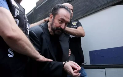 Adnan Oktar davasında beraat ve hapis cezaları!