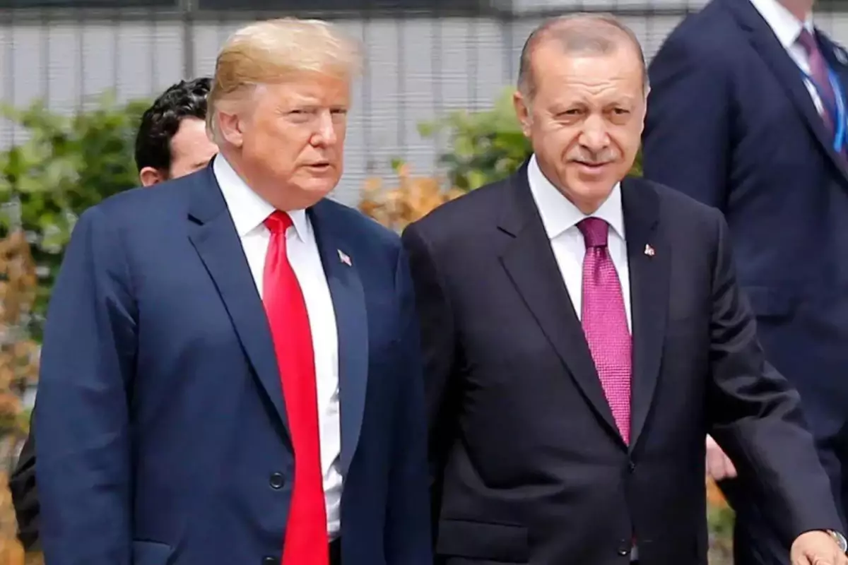 beyaz-saray-dan-trump-turkiye-ye-gidecek-mi-18505734_9119_amp.jpg