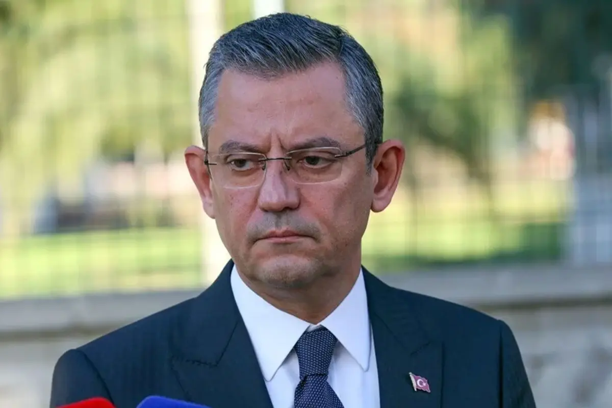 chp-lideri-ozel-dugmeye-basti-tum-programlar-18557714_15_amp.jpg