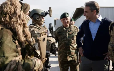Miçotakis: Askeri yatırımların amacı Türkiye’ye karşı olabilir